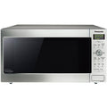 Panasonic Four à micro-ondes de comptoir 1.6 pi cu NN-SD765SC