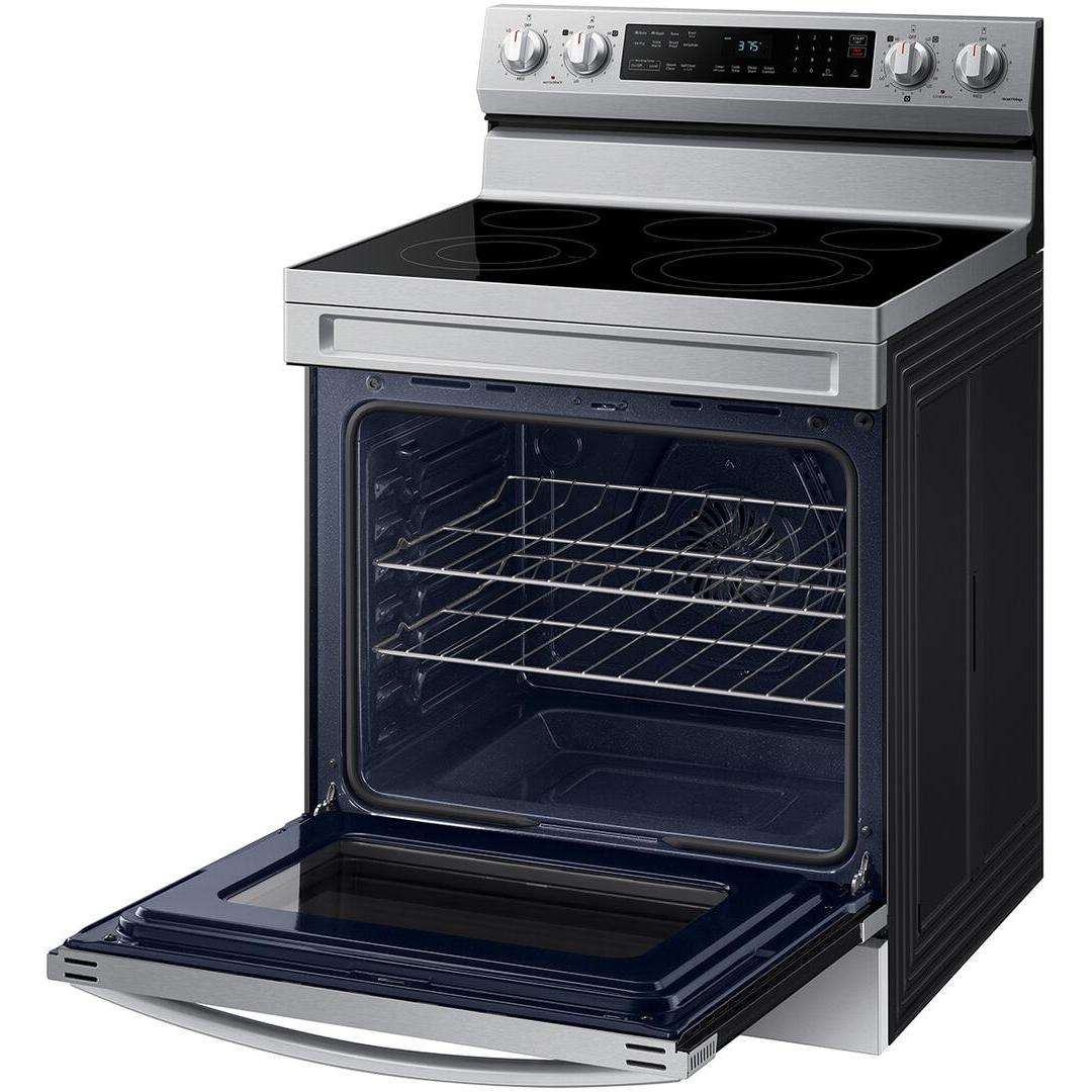 Samsung Cuisinière amovible électrique de 30 po. avec connectivité WI - FI NE63A6511SS/AC - Germain Larivière